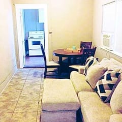 Cozy Hideaway 2 Block Walk To Downtown Hot Springs