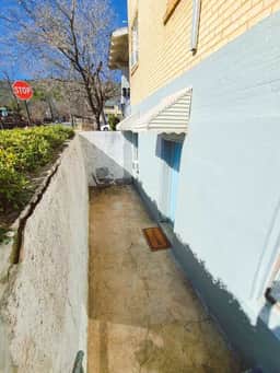 The Hideout downtown Hot Springs - Image 5