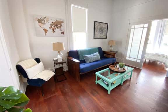 Zen Loft Downtown With Plenty Of free Parking - Image 1