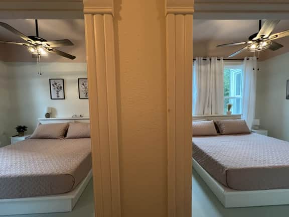 Romantic 2bd upstairs apt Wifi SmartTV, Kitchen - Image 5